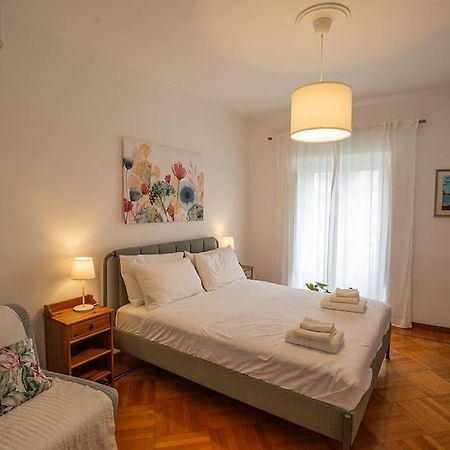 Dimora Al Colosseo, 2 Bedrooms Ρώμη Εξωτερικό φωτογραφία
