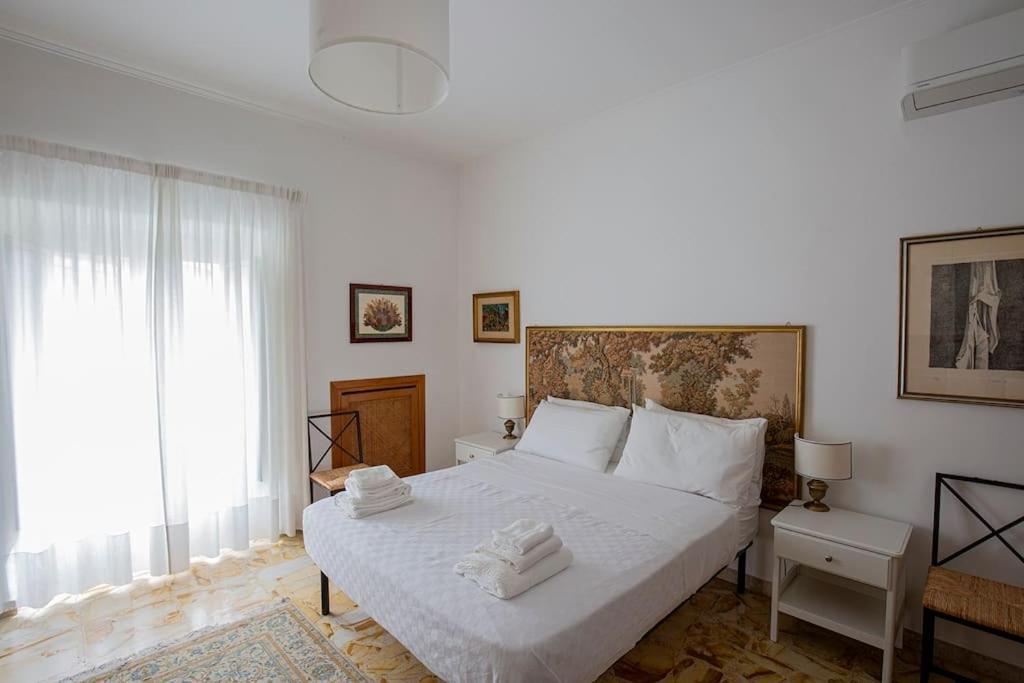 Dimora Al Colosseo, 2 Bedrooms Ρώμη Εξωτερικό φωτογραφία